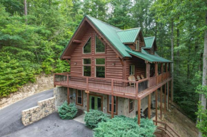 Relaxation Retreat - Large Family Cabin - WiFi, Fire Pit, Game Room with Pool Table and more